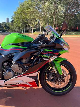 KAWASAKI NINJA ZX-6R 